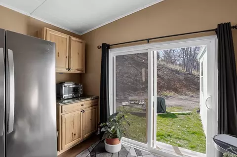 332 Arroyo Dr, Yreka, CA 96097 photo 12