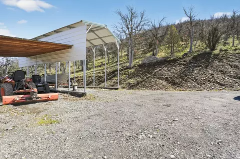 332 Arroyo Dr, Yreka, CA 96097 photo 27