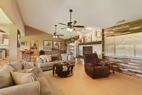 Living - 236 Creekview Ln, Wallace, CA 95254 photo 1 of 3