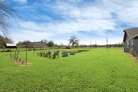 Exterior - 236 Creekview Ln, Wallace, CA 95254 photo 11 of 16