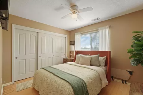 Bedroom - 236 Creekview Ln, Wallace, CA 95254 photo 1 of 3