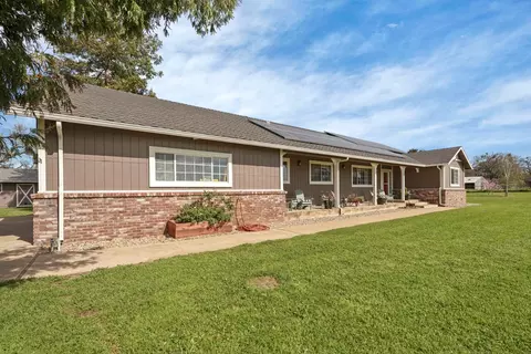 Exterior - 236 Creekview Ln, Wallace, CA 95254 photo 3 of 16