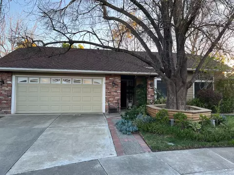Exterior - 3808 Cayman Ct, Antelope, CA 95843 photo 1 of 7