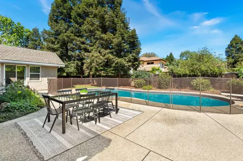 Exterior - 819 Falcon Ave, Davis, CA 95616 photo 11 of 14