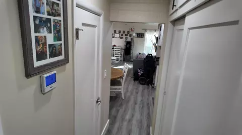 Entry Way - 129 Phoenix Ave, Modesto, CA 95354 photo 3 of 4