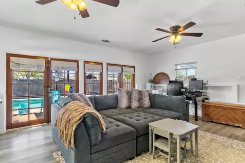 770 E St, Oakdale, CA 95361 photo 25