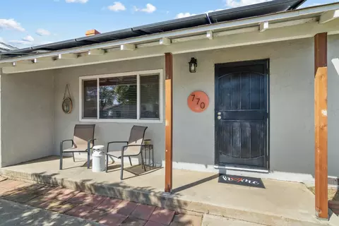 770 E St, Oakdale, CA 95361 photo 5