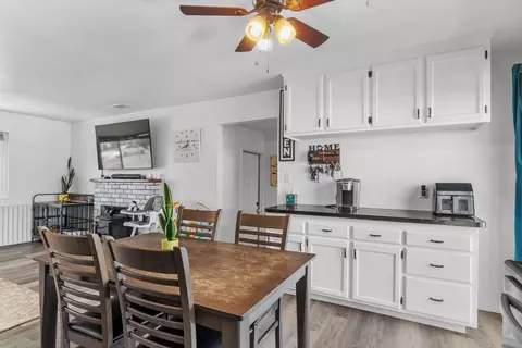 770 E St, Oakdale, CA 95361 photo 12