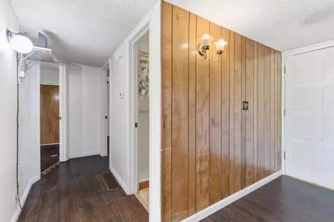 Entry Way - 16590 S Austin Rd, Manteca, CA 95336 photo 3 of 3