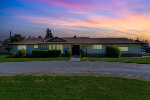 Exterior - 16590 S Austin Rd, Manteca, CA 95336 photo 11 of 11