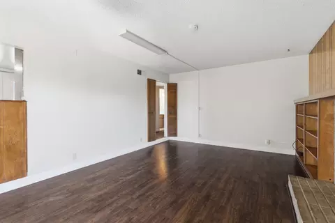 Living - 16590 S Austin Rd, Manteca, CA 95336 photo 2 of 4