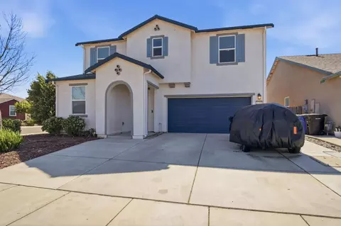 Exterior - 3108 Bridgestone Ln, Modesto, CA 95355 photo 2 of 6