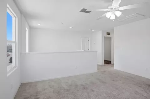 Entry Way - 3108 Bridgestone Ln, Modesto, CA 95355 photo 6 of 6