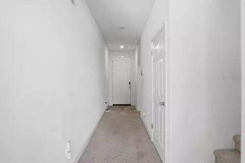 Entry Way - 3108 Bridgestone Ln, Modesto, CA 95355 photo 1 of 6