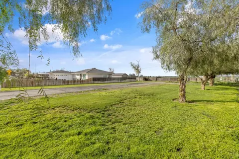 3230 W Stathem St, Riverdale, CA 93656 photo 43