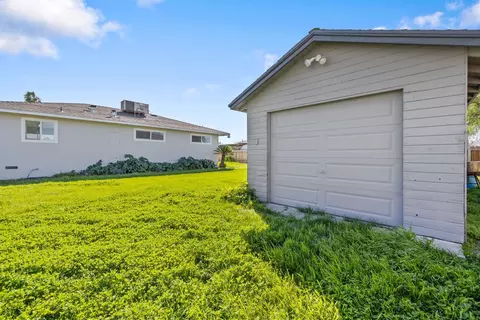 3230 W Stathem St, Riverdale, CA 93656 photo 37