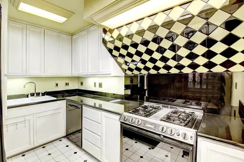 Kitchen - 4434 Mapel Ln, Carmichael, CA 95608 photo 2 of 2