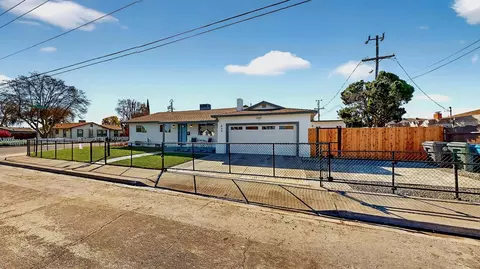 848 Edythe St, Manteca, CA 95337 photo 1