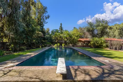Exterior - 2940 Garfield Ave, Carmichael, CA 95608 photo 11 of 14