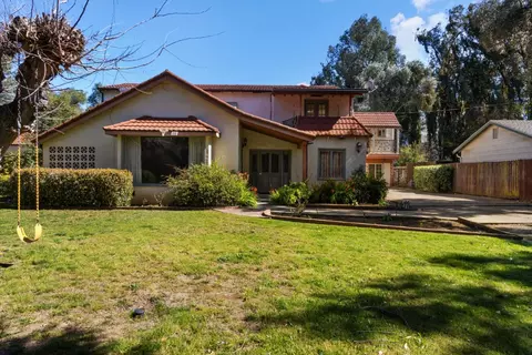 Exterior - 2940 Garfield Ave, Carmichael, CA 95608 photo 4 of 14