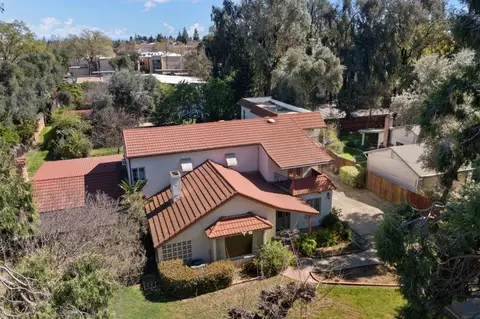 View/Area - 2940 Garfield Ave, Carmichael, CA 95608 photo 5 of 6