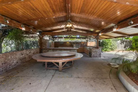Exterior - 2940 Garfield Ave, Carmichael, CA 95608 photo 13 of 14