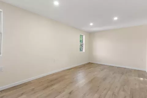 Living - 2940 Garfield Ave, Carmichael, CA 95608 photo 13 of 15