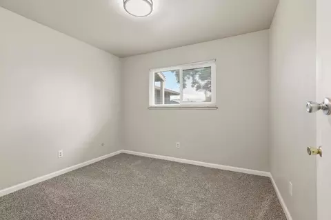Bedroom - 900 Snead Dr, Modesto, CA 95351 photo 1 of 4