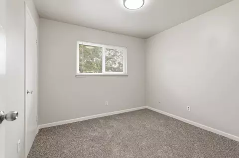 Bedroom - 900 Snead Dr, Modesto, CA 95351 photo 2 of 4