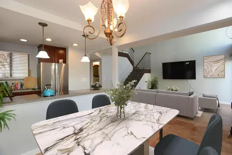 1401 Hood Rd, Sacramento, CA 95825