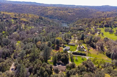 View/Area - 6233 Silver Ridge Ln, Placerville, CA 95667 photo 5 of 7