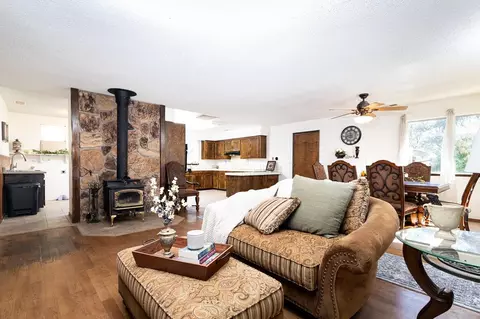 Living - 6233 Silver Ridge Ln, Placerville, CA 95667 photo 2 of 5