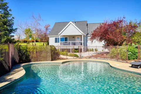 Exterior - 1815 Hoya Ct, Copperopolis, CA 95228 photo 6 of 15