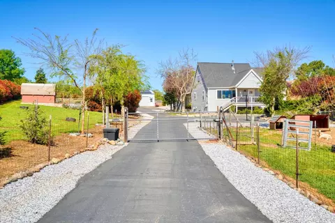 1815 Hoya Ct, Copperopolis, CA 95228 photo 1