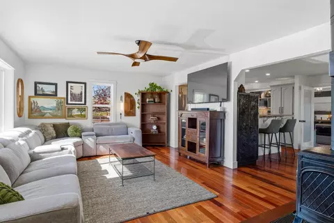 Living - 1815 Hoya Ct, Copperopolis, CA 95228 photo 1 of 2
