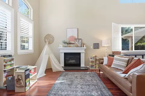 Living - 2305 Paper Bark Ct, Modesto, CA 95355 photo 1 of 1