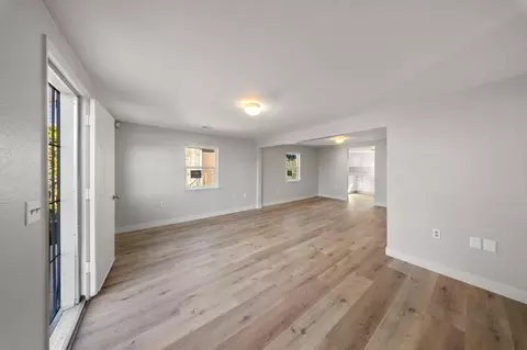 Living - 408 Thrasher Ave, Modesto, CA 95354 photo 3 of 5