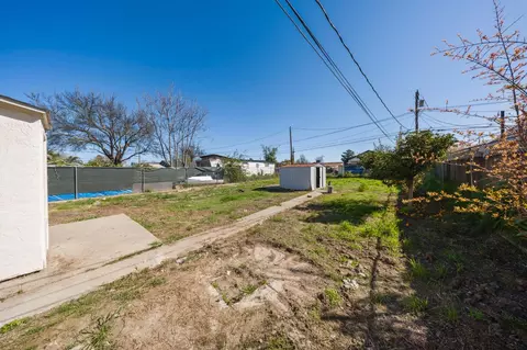 Exterior - 408 Thrasher Ave, Modesto, CA 95354 photo 8 of 8