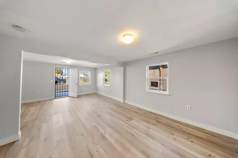Living - 408 Thrasher Ave, Modesto, CA 95354 photo 5 of 5