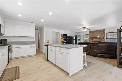 Kitchen - 2797 Forebay Rd, Pollock Pines, CA 95726 photo 2 of 4