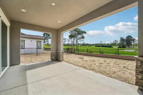 Exterior - 2680 Bay View Dr, Seaside, CA 93955 photo 5 of 9