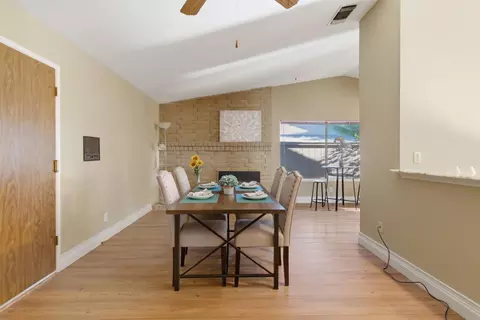930 Kapareil Dr, Tracy, CA 95376 photo 4