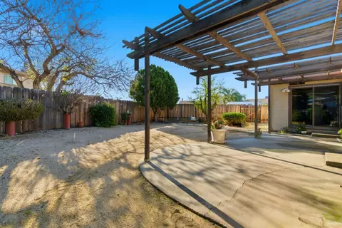 930 Kapareil Dr, Tracy, CA 95376 photo 30