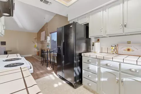 930 Kapareil Dr, Tracy, CA 95376 photo 12