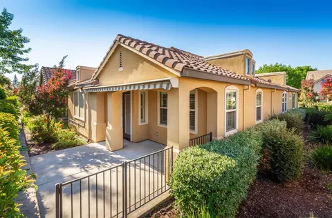 1457 Marseille Ln, Roseville, CA 95747