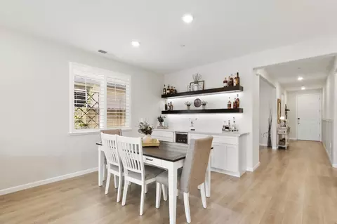 1375 Carson River Dr, Lincoln, CA 95648 photo 9