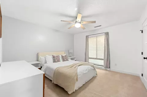 Bedroom - 2965 Marco Way, Carmichael, CA 95608 photo 3 of 6
