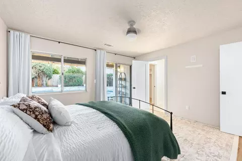 Bedroom - 2965 Marco Way, Carmichael, CA 95608 photo 5 of 6