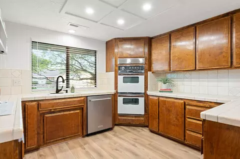 Kitchen - 2965 Marco Way, Carmichael, CA 95608 photo 1 of 1
