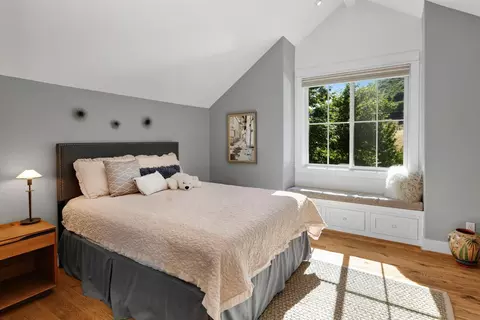 Bedroom - 3000 Sheep Ranch Rd, Murphys, CA 95247 photo 9 of 9